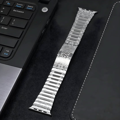 SteelCrest™ – Luxus Edelstahl-Armband mit Gravur für Apple Watch (Ultra 2, Series 4–9, SE)