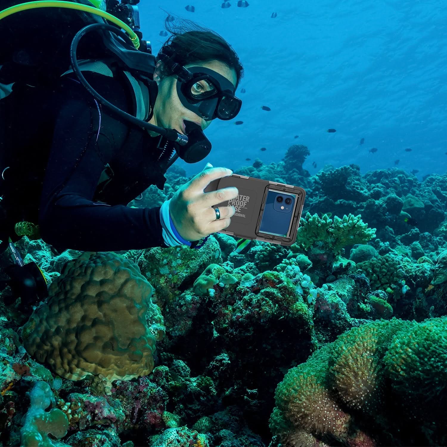 bandkult_iPhone_Diving_Waterproof_Case_6
